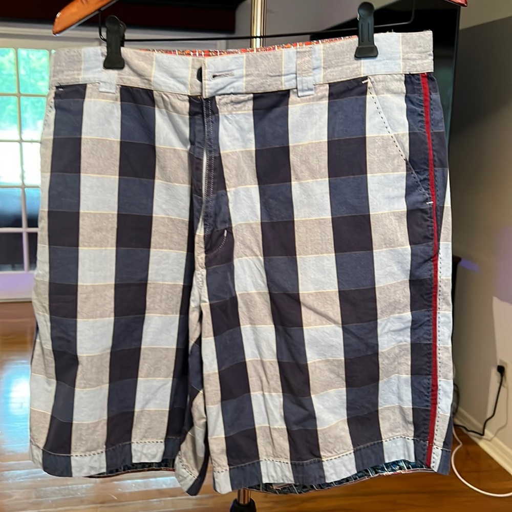 Robert Graham size 36 mens